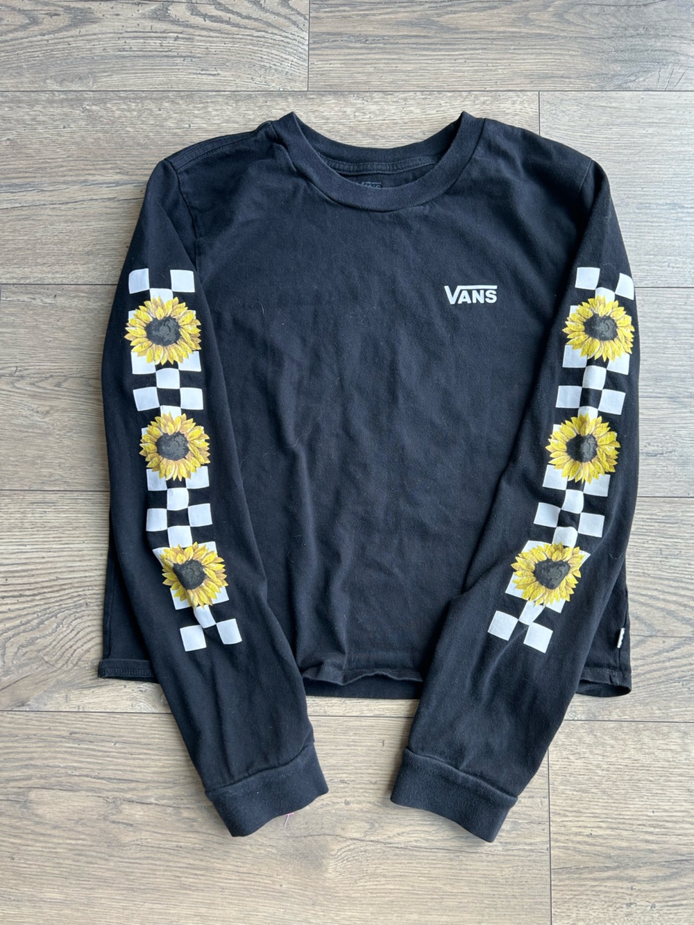 🛹 VANS Black Long-Sleeve Sunflower Tee - Picture 1 of 5